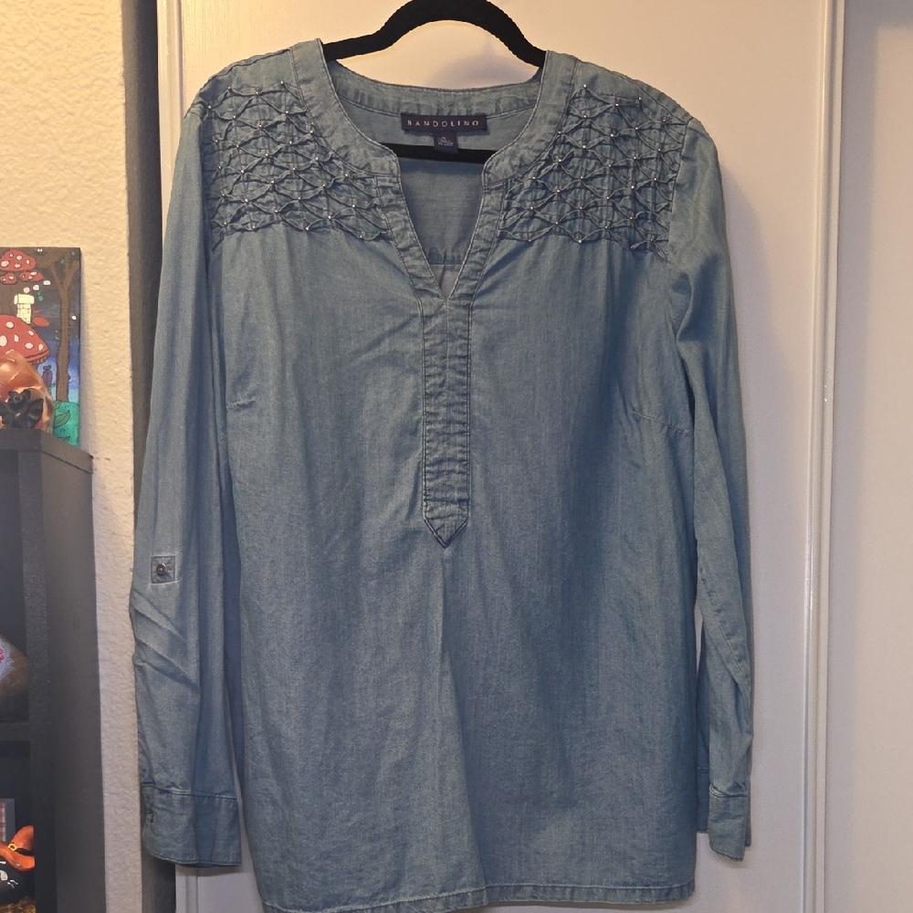 Bandolino Blue Jean Top Size XL